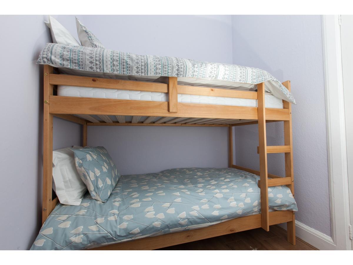 Pass The Keys Spacious 2-Br Flat For 4 In Morningside 에든버러 외부 사진