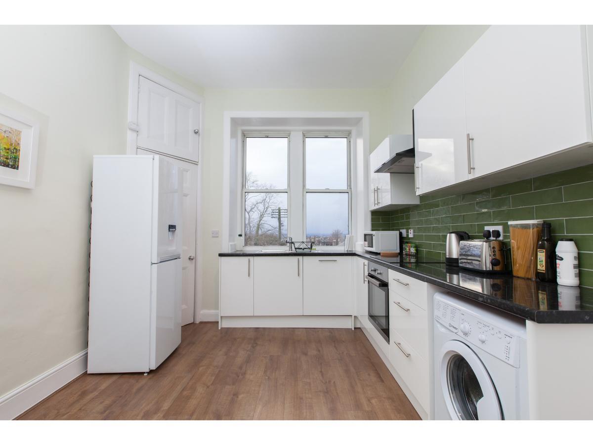 Pass The Keys Spacious 2-Br Flat For 4 In Morningside 에든버러 외부 사진